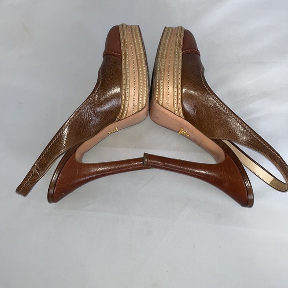 PRADA
Leather Whipstitch Trim Slingback Pumps - Picture 4 of 8